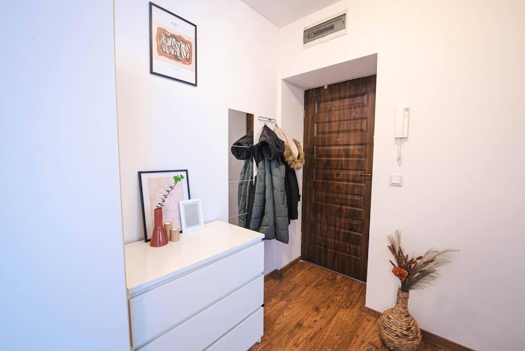 Home Studio Z Ogrodkiem I Altana Krakow Exterior photo